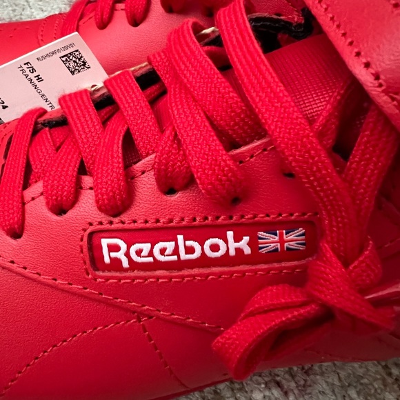 NWT Reebok Classic Freestyle Hi Top Red Leather Sneakers Training Women’s 7.5 - Picture 3 of 9